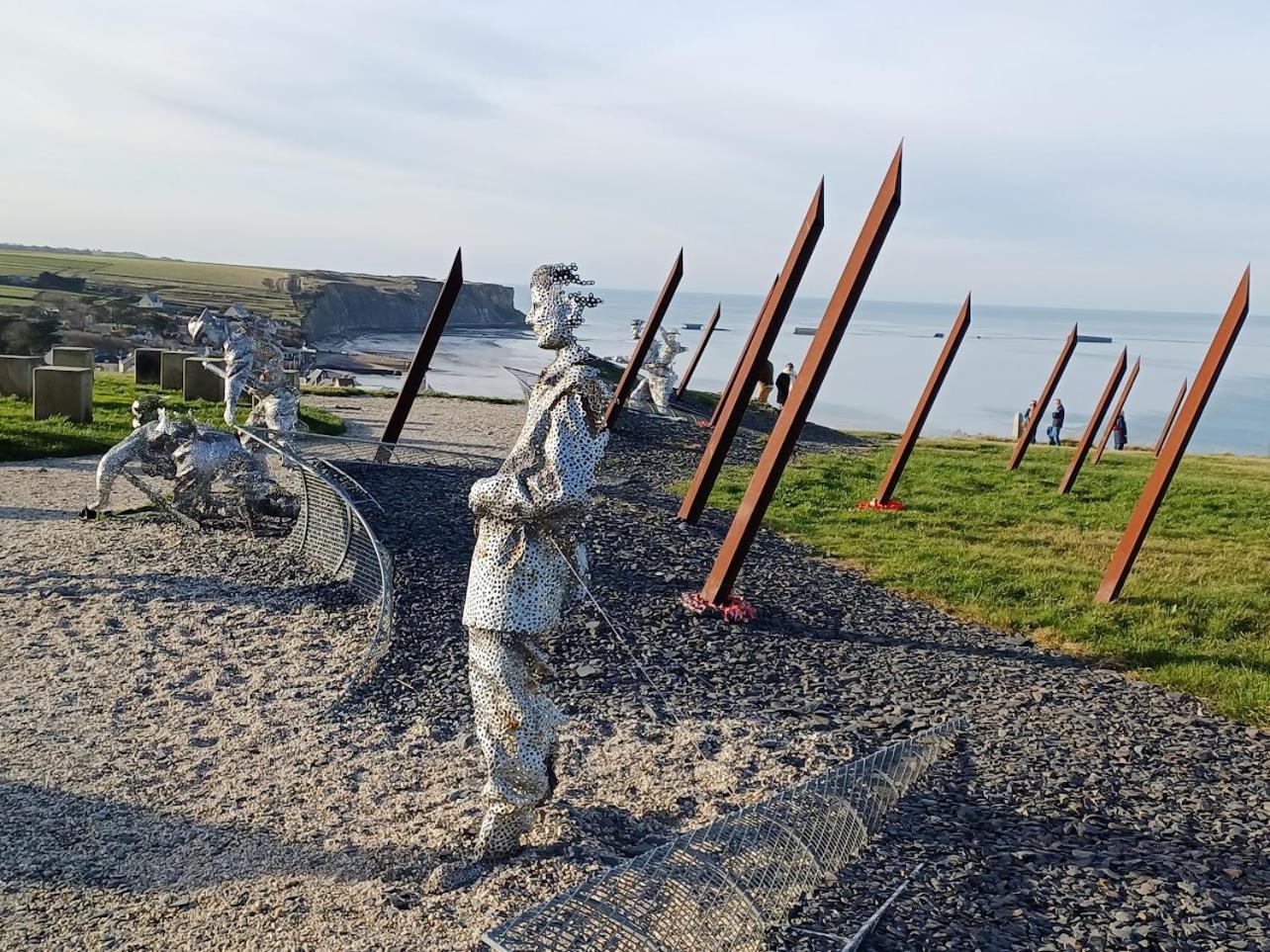 Le 501 F2 De Plain-Pied Avec Terrasse Leilighet Courseulles-sur-Mer Eksteriør bilde